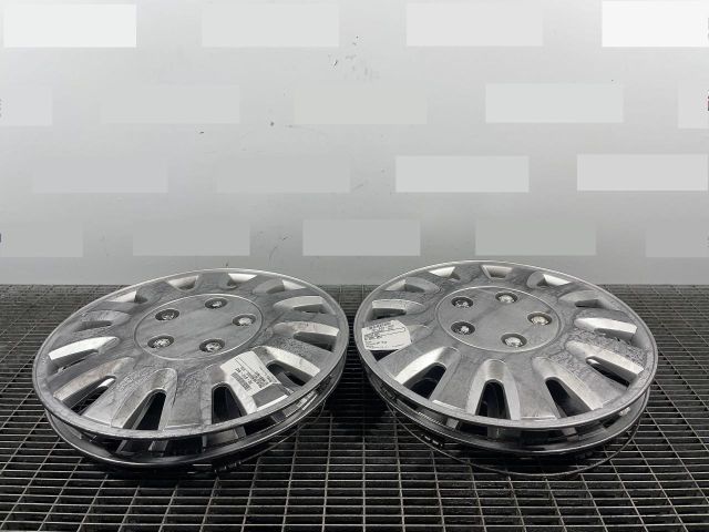 bontott MERCEDES-BENZ VITO Dísztárcsa (1 db)