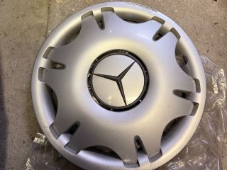bontott MERCEDES-BENZ VITO Dísztárcsa (1 db)