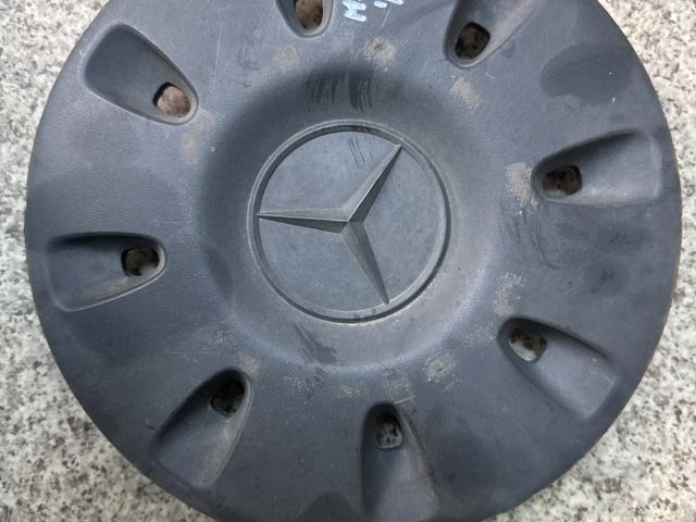 bontott MERCEDES-BENZ VITO Dísztárcsa (1 db)