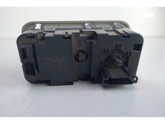 bontott MERCEDES-BENZ VITO Elektronika (Magában)