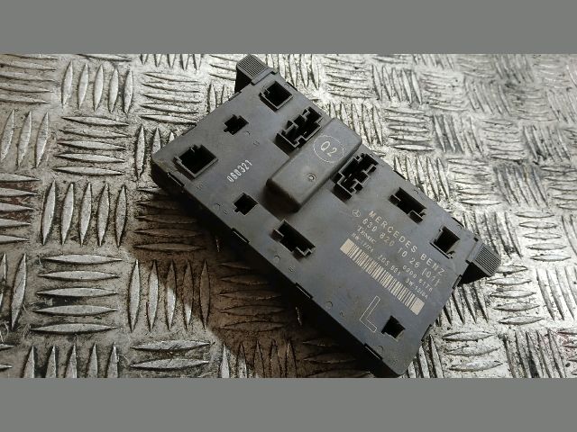 bontott MERCEDES-BENZ VITO Elektronika (Magában)