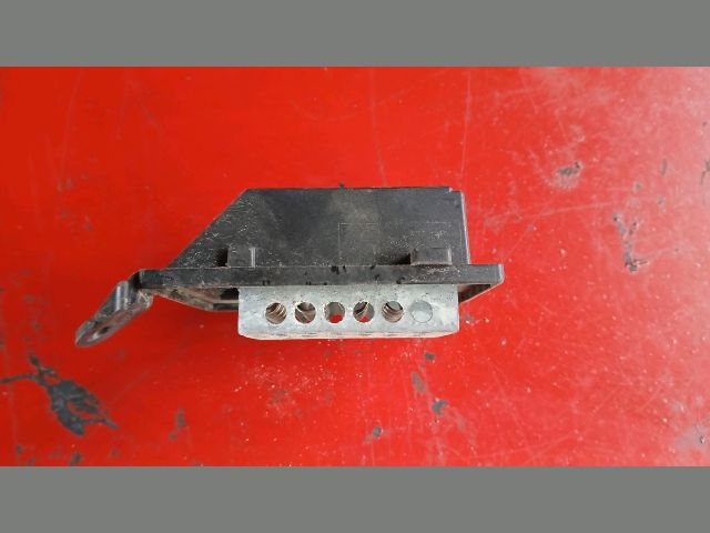 bontott MERCEDES-BENZ VITO Előtét Ellenállás Fűtőmotor