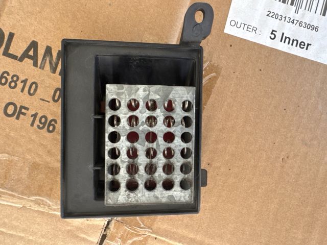 bontott MERCEDES-BENZ VITO Előtét Ellenállás Fűtőmotor