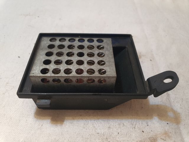 bontott MERCEDES-BENZ VITO Előtét Ellenállás Fűtőmotor