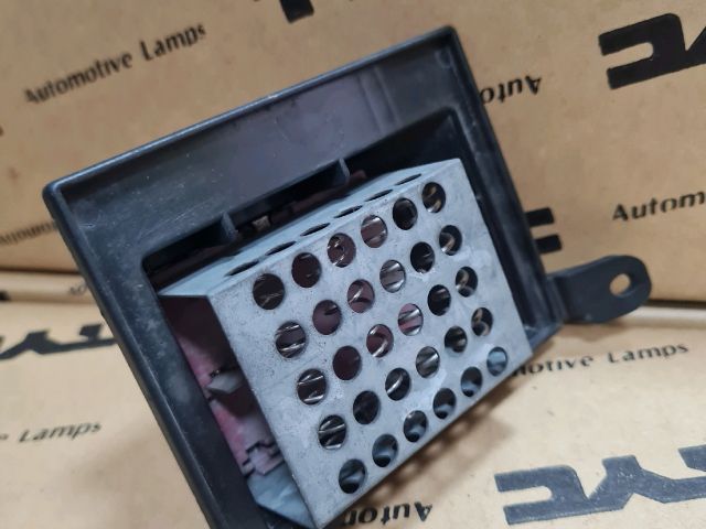 bontott MERCEDES-BENZ VITO Előtét Ellenállás Fűtőmotor