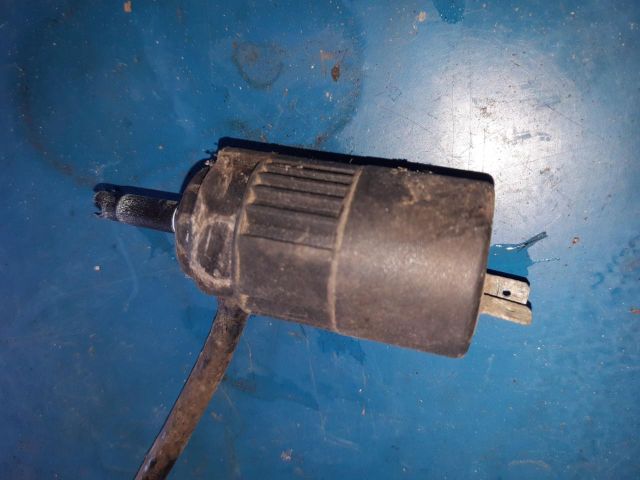 bontott MERCEDES-BENZ VITO Első Ablakmosó Szivattyú