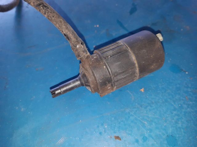 bontott MERCEDES-BENZ VITO Első Ablakmosó Szivattyú