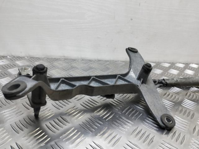 bontott MERCEDES-BENZ VITO Első Ablaktörlő Szerkezet