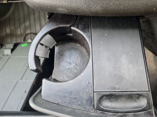 bontott MERCEDES-BENZ VITO Első Hamutartó