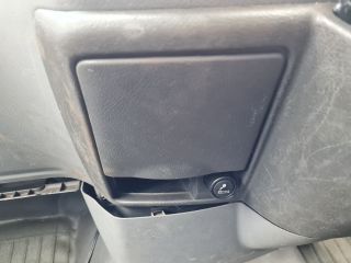 bontott MERCEDES-BENZ VITO Első Hamutartó