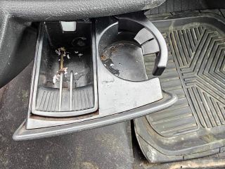 bontott MERCEDES-BENZ VITO Első Hamutartó