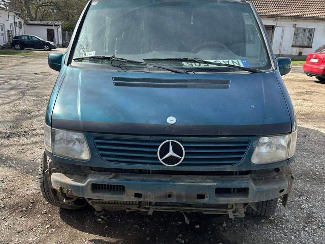 bontott MERCEDES-BENZ VITO Első Lökhárító Bal Díszrács