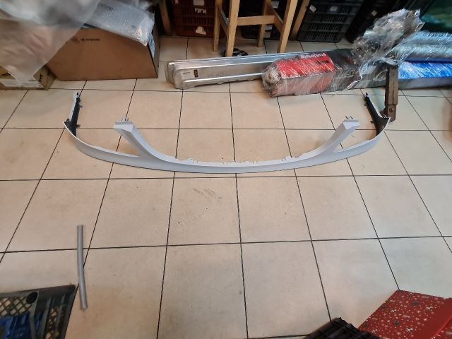 bontott MERCEDES-BENZ VITO Első Lökhárító Tartó Felső