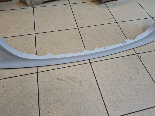 bontott MERCEDES-BENZ VITO Első Lökhárító Tartó Felső