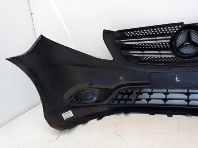 bontott MERCEDES-BENZ VITO Első Lökhárító (Üresen)