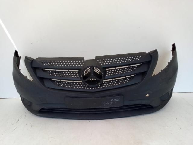 bontott MERCEDES-BENZ VITO Első Lökhárító (Üresen)