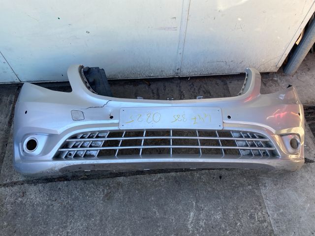 bontott MERCEDES-BENZ VITO Első Lökhárító (Üresen)