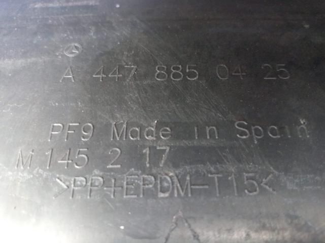 bontott MERCEDES-BENZ VITO Első Lökhárító (Üresen)