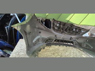 bontott MERCEDES-BENZ VITO Első Lökhárító (Üresen)