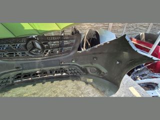 bontott MERCEDES-BENZ VITO Első Lökhárító (Üresen)
