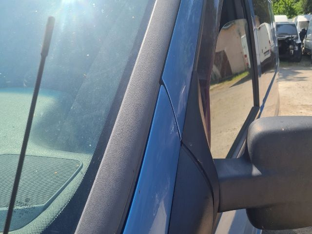 bontott MERCEDES-BENZ VITO Első Szélvédő Bal Díszléc