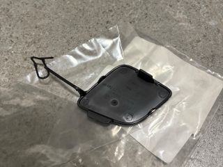 bontott MERCEDES-BENZ VITO Első Vonószem Burkolat