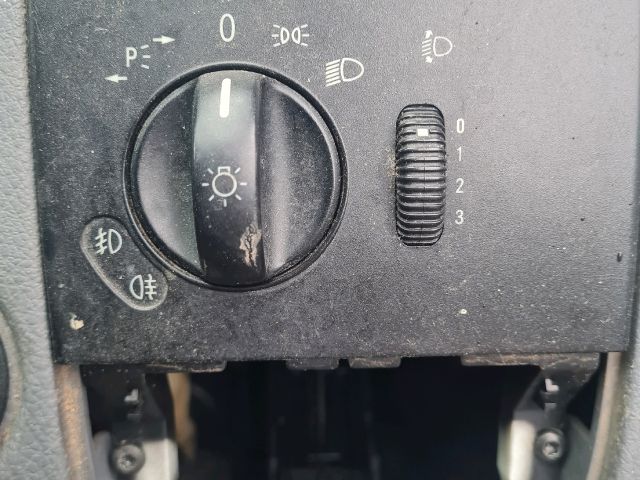 bontott MERCEDES-BENZ VITO Fényszórómagasság Állító Kapcsoló