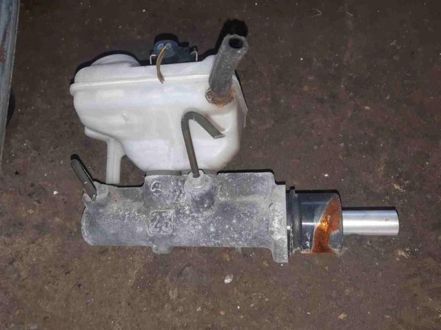 bontott MERCEDES-BENZ VITO Főfékhenger