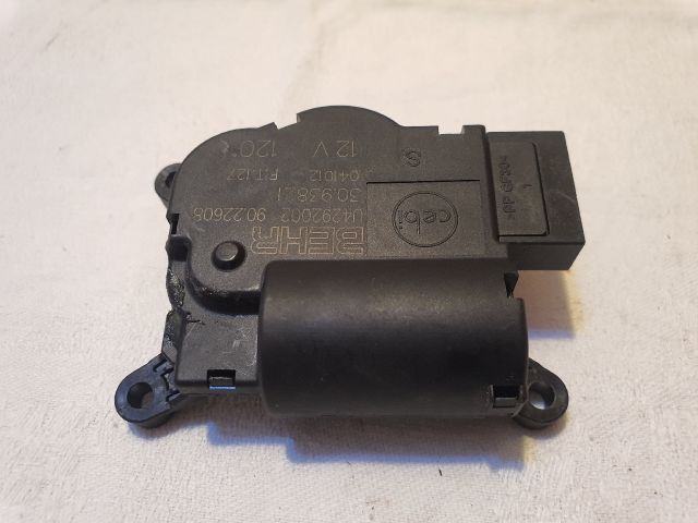 bontott MERCEDES-BENZ VITO Fűtés Állító Motor