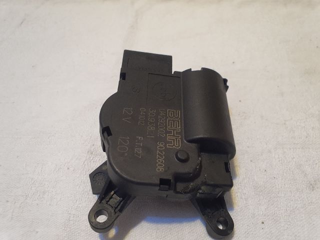 bontott MERCEDES-BENZ VITO Fűtés Állító Motor