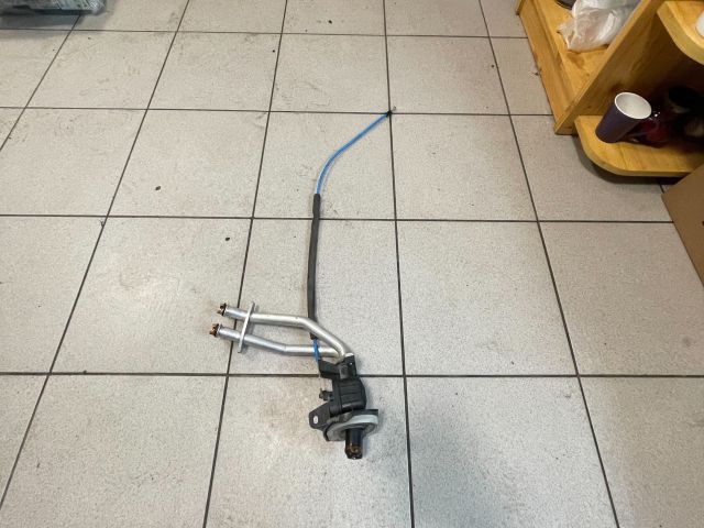 bontott MERCEDES-BENZ VITO Fűtéscsap