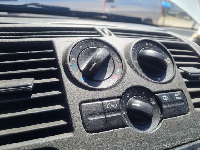 bontott MERCEDES-BENZ VITO Fűtéskapcsoló (manuális klímás)