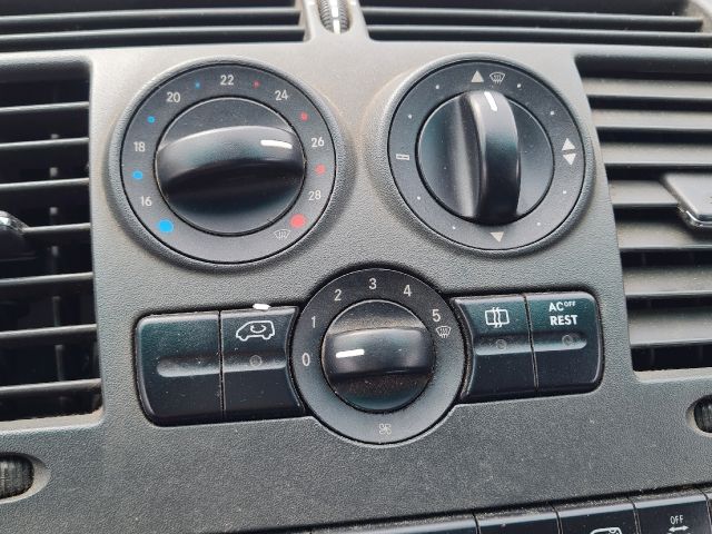 bontott MERCEDES-BENZ VITO Fűtéskapcsoló (manuális klímás)