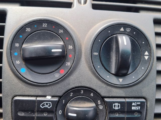 bontott MERCEDES-BENZ VITO Fűtéskapcsoló (manuális klímás)