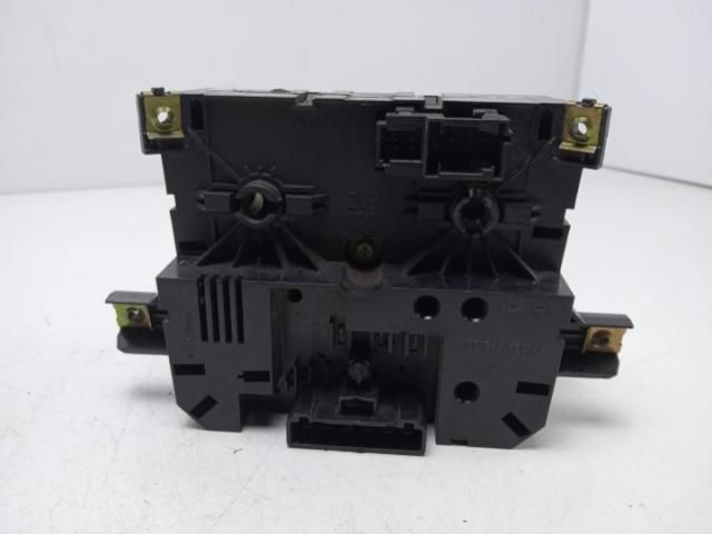 bontott MERCEDES-BENZ VITO Fűtéskapcsoló (manuális klímás)