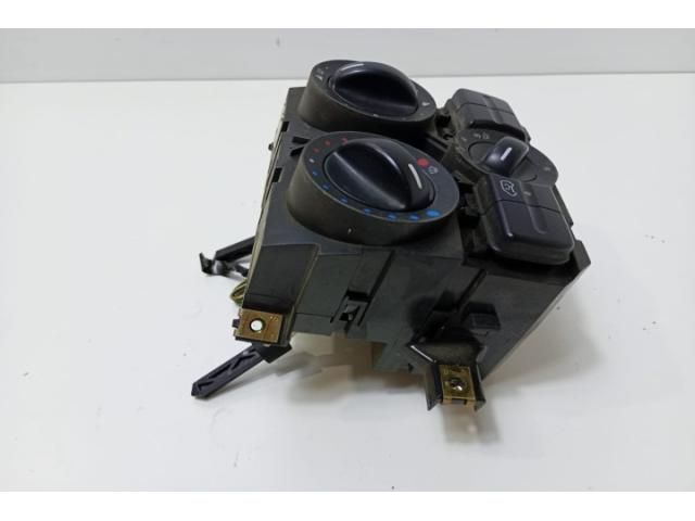 bontott MERCEDES-BENZ VITO Fűtéskapcsoló (manuális klímás)