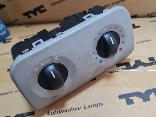 bontott MERCEDES-BENZ VITO Fűtéskapcsoló