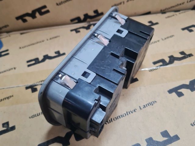 bontott MERCEDES-BENZ VITO Fűtéskapcsoló