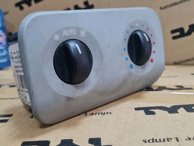 bontott MERCEDES-BENZ VITO Fűtéskapcsoló