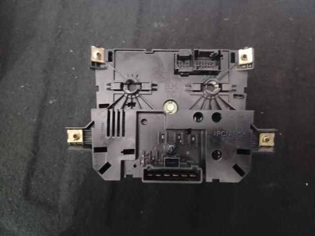 bontott MERCEDES-BENZ VITO Fűtéskapcsoló