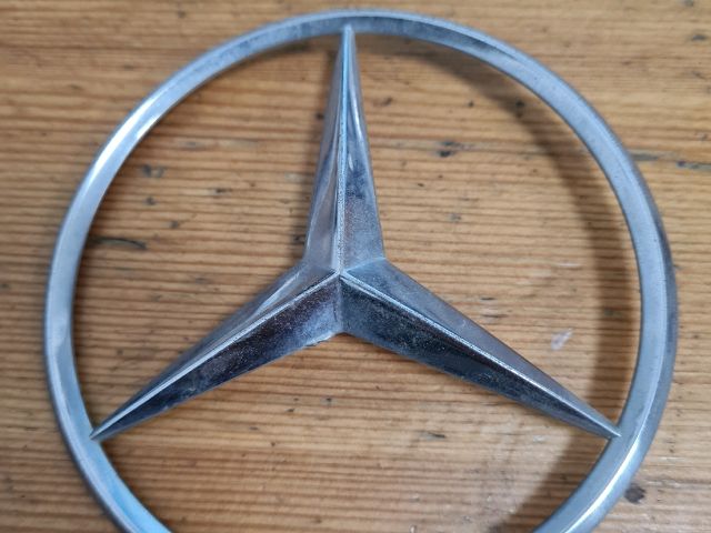 bontott MERCEDES-BENZ VITO Hátsó Embléma