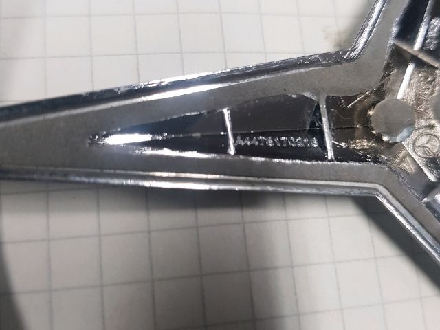 bontott MERCEDES-BENZ VITO Hátsó Embléma