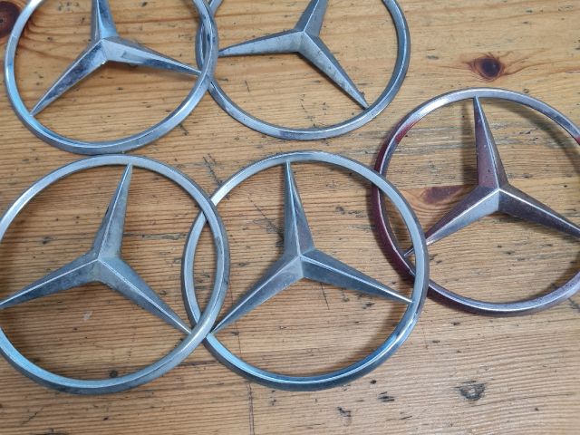 bontott MERCEDES-BENZ VITO Hátsó Embléma