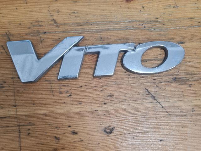 bontott MERCEDES-BENZ VITO Hátsó Embléma