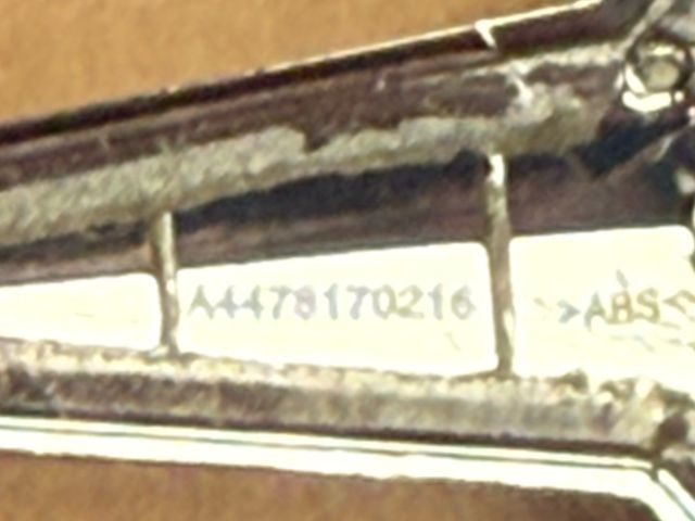 bontott MERCEDES-BENZ VITO Hátsó Embléma