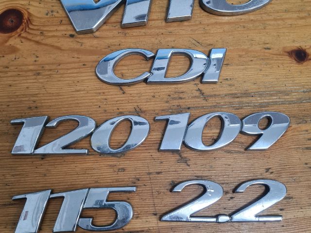 bontott MERCEDES-BENZ VITO Hátsó Embléma