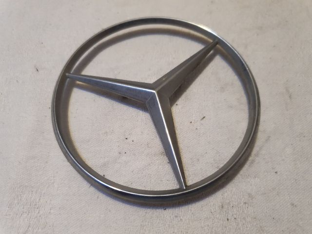 bontott MERCEDES-BENZ VITO Hátsó Embléma