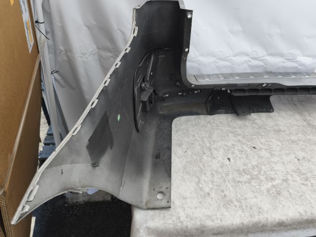 bontott MERCEDES-BENZ VITO Hátsó Lökhárító (Részeivel)