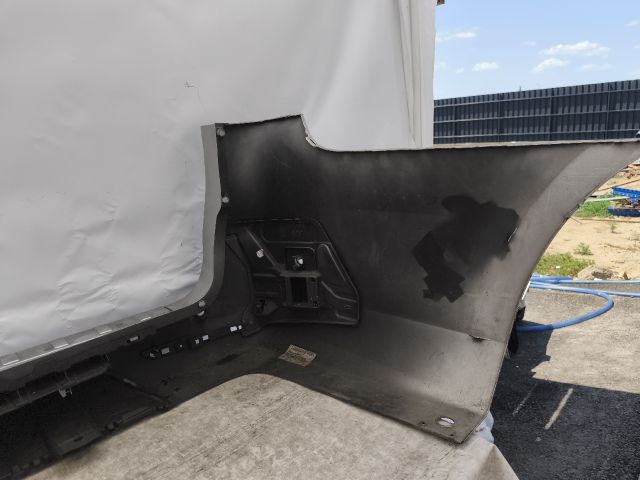 bontott MERCEDES-BENZ VITO Hátsó Lökhárító (Részeivel)