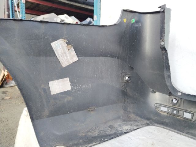 bontott MERCEDES-BENZ VITO Hátsó Lökhárító (Üresen)